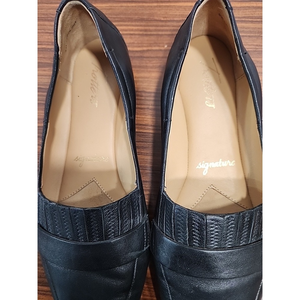 Trotters Flats Womens Size 8 M Emotion Loafer Black Leather Slip On - Picture 7 of 8